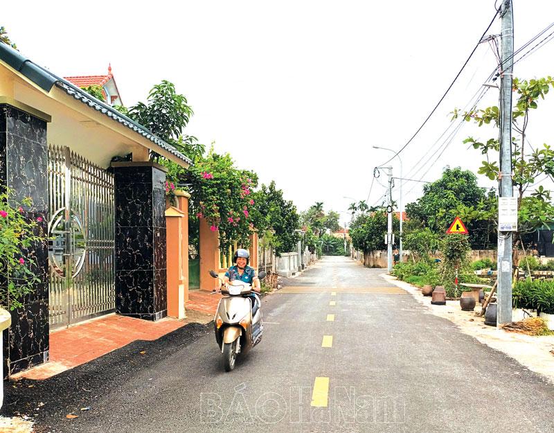 Người dân tổ dân phố Du Long hiến đất mở rộng đường giao thông