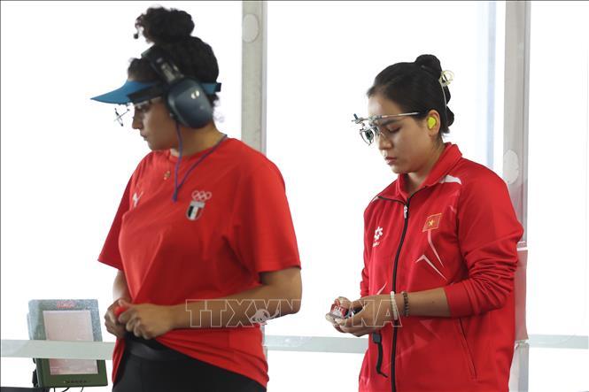 Xạ thủ Trịnh Thu Vinh giành quyền tranh huy chương 25m súng ngắn thể thao