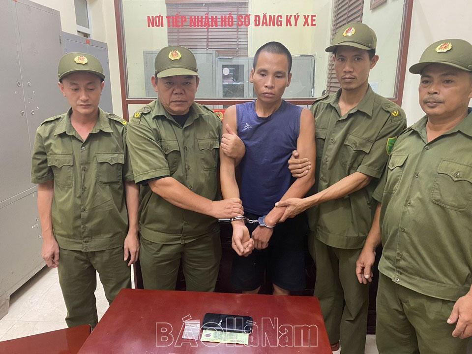 Công an xã Đại Cương bắt đối tượng tàng trữ trái phép chất ma túy