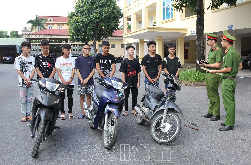 Công an TP. Phủ Lý khởi tố 03 thanh, thiếu niên về hành vi “Gây rối trật tự công cộng”