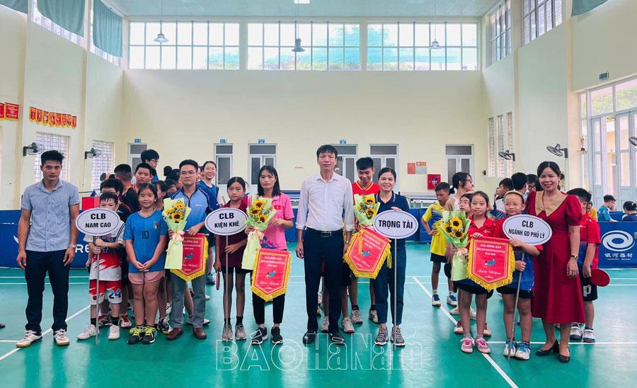 Giải Bóng bàn Thiếu niên, nhi đồng CLB Bóng bàn ngành giáo dục Phủ Lý mở rộng 2024