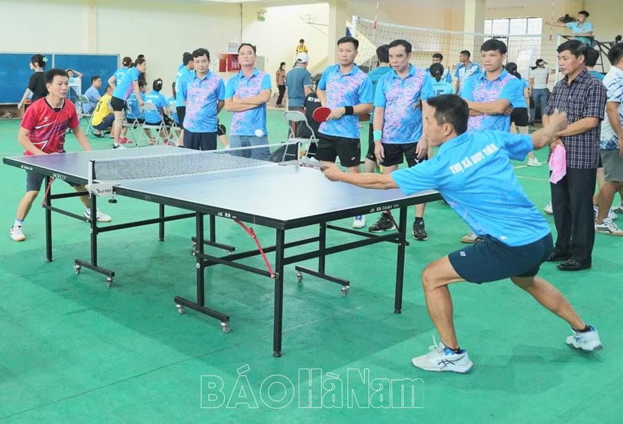 Gần 100 vận động viên tham gia Giải Thể thao chào mừng Đại hội MTTQ Việt Nam lần thứ X