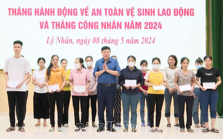 Công đoàn huyện Lý Nhân quan tâm chăm lo đời sống người lao động