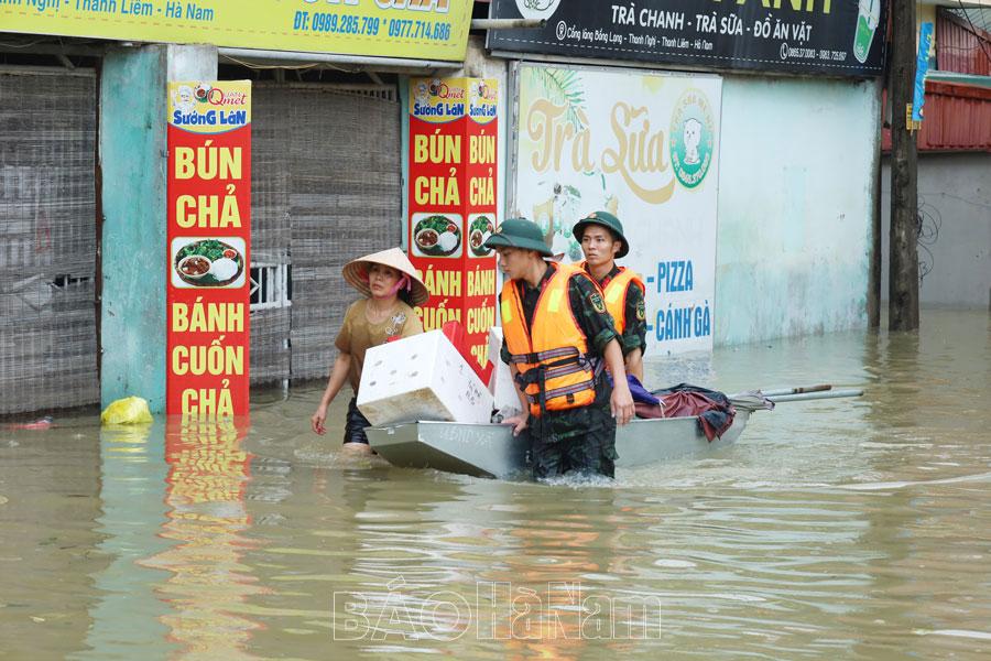 Thanh Liêm chủ động ứng phó với ngập lụt do nước sông Đáy dâng cao