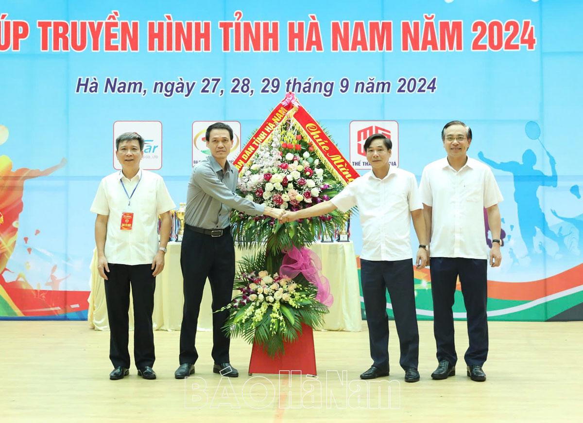 Khai mạc Giải cầu lông các Câu lạc bộ - Cúp Truyền hình tỉnh Hà Nam năm 2024