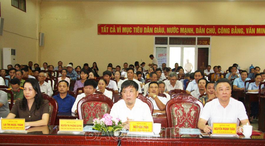 Trao đổi kinh nghiệm vận động cán bộ, hội viên nông dân chấp hành pháp luật về GPMB