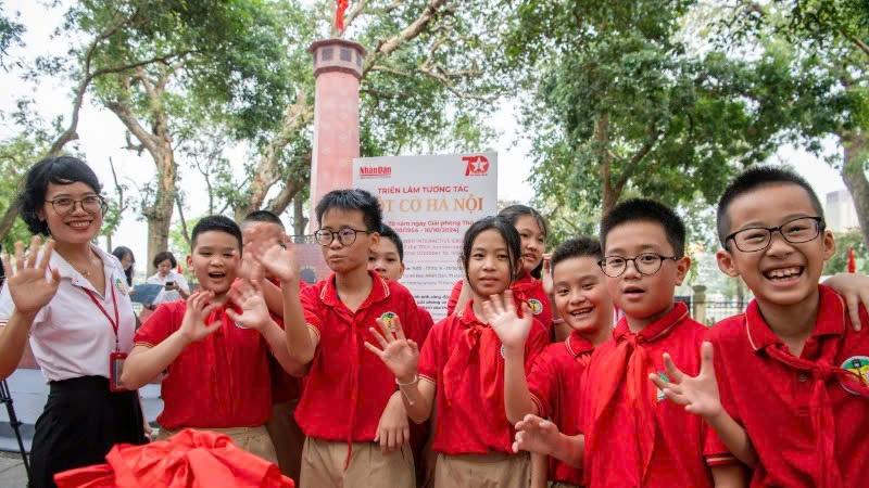 Triển lãm tương tác Cột cờ Hà Nội: Khơi dậy niềm tự hào và tình yêu Thủ đô