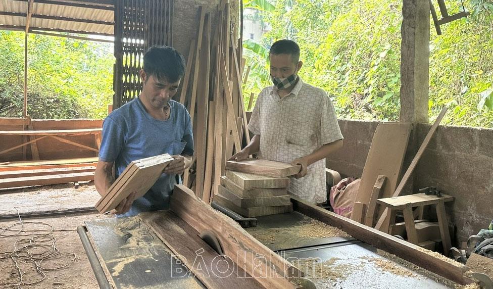 Nghề sản xuất, chế biến gỗ nỗ lực đổi mới để phát triển