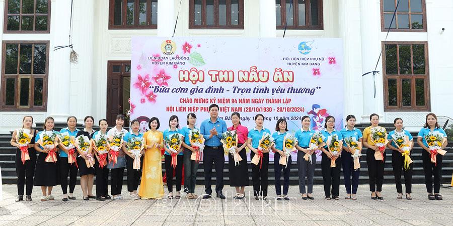 Huyện Kim Bảng tổ chức Hội thi nấu ăn "Bữa cơm gia đình - Trọn tình yêu thương"