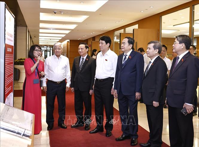 Triển lãm chuyên đề 'Nhật báo Quốc hội với Tổng tuyển cử đầu tiên'