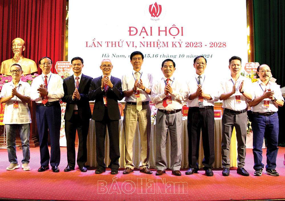 Nhà thơ Nguyễn Văn Thắng: Thơ Hà Nam cần có đột phá!