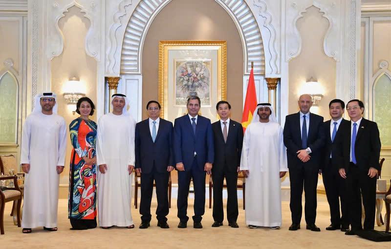 Mong muốn các tập đoàn hàng đầu UAE đầu tư vào lĩnh vực hạ tầng chiến lược ở Việt Nam