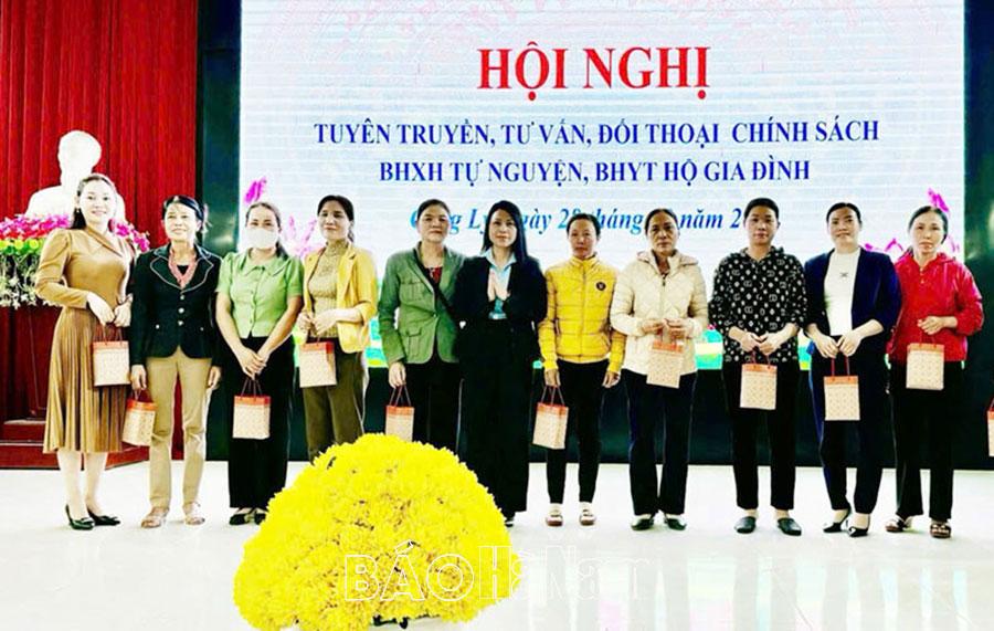 Tuyên truyền, tư vấn, đối thoại chính sách BHXH tự nguyện, BHYT hộ gia đình tại Lý Nhân