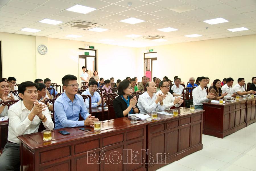 Đảng ủy Khối Doanh nghiệp tỉnh cập nhật kiến thức mới