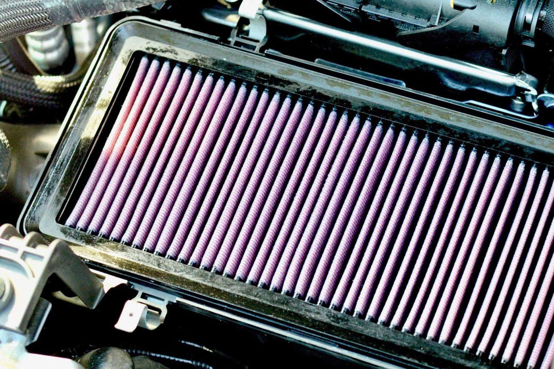 Đắt tiền hơn, lọc gió K&N có thực sự tốt hơn so với lọc gió truyền thống?