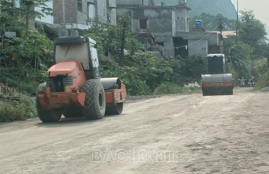 Kim Bảng chú trọng cải tạo, nâng cấp hạ tầng giao thông, công trình thủy lợi