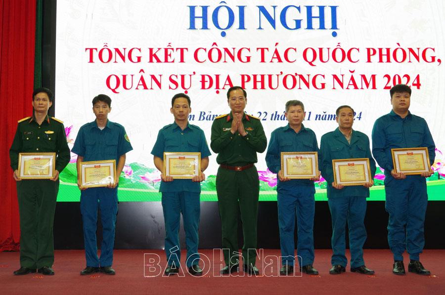 Kim Bảng tổng kết công tác quốc phòng, quân sự địa phương năm 2024