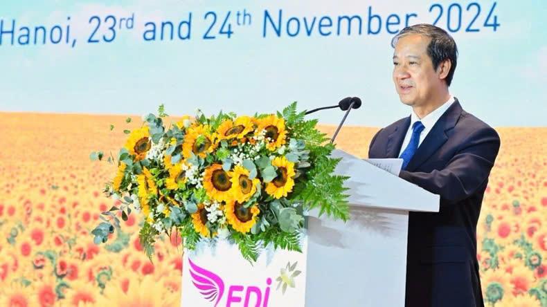 Bộ trưởng Giáo dục và Đào tạo nêu 10 yếu tố hình thành trạng thái hạnh phúc cho người học