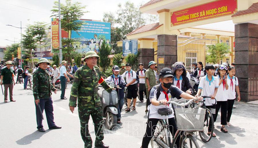 Hiệu quả mô hình “Tổ cựu chiến binh tự quản bảo đảm an toàn giao thông” ở Kim Bảng