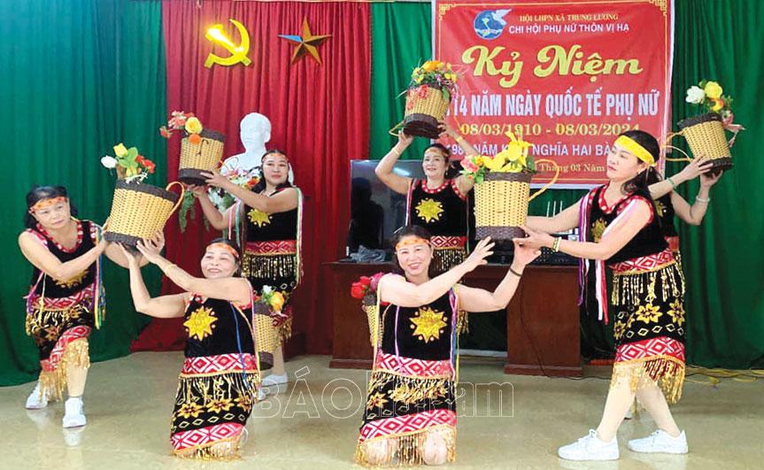 Xây dựng đời sống văn hóa gắn với hoàn thiện các tiêu chí nông thôn mới