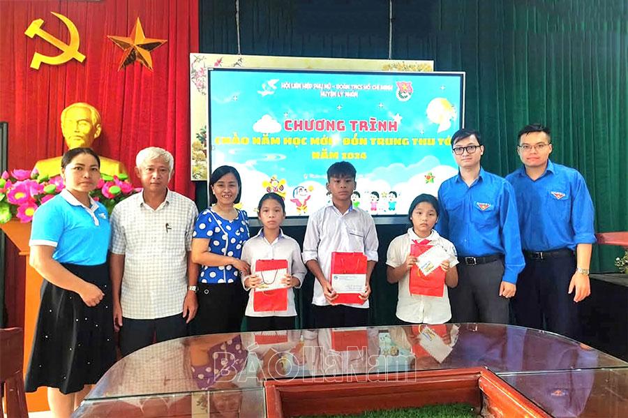 Thiết thực các hoạt động tình nguyện của tuổi trẻ Lý Nhân