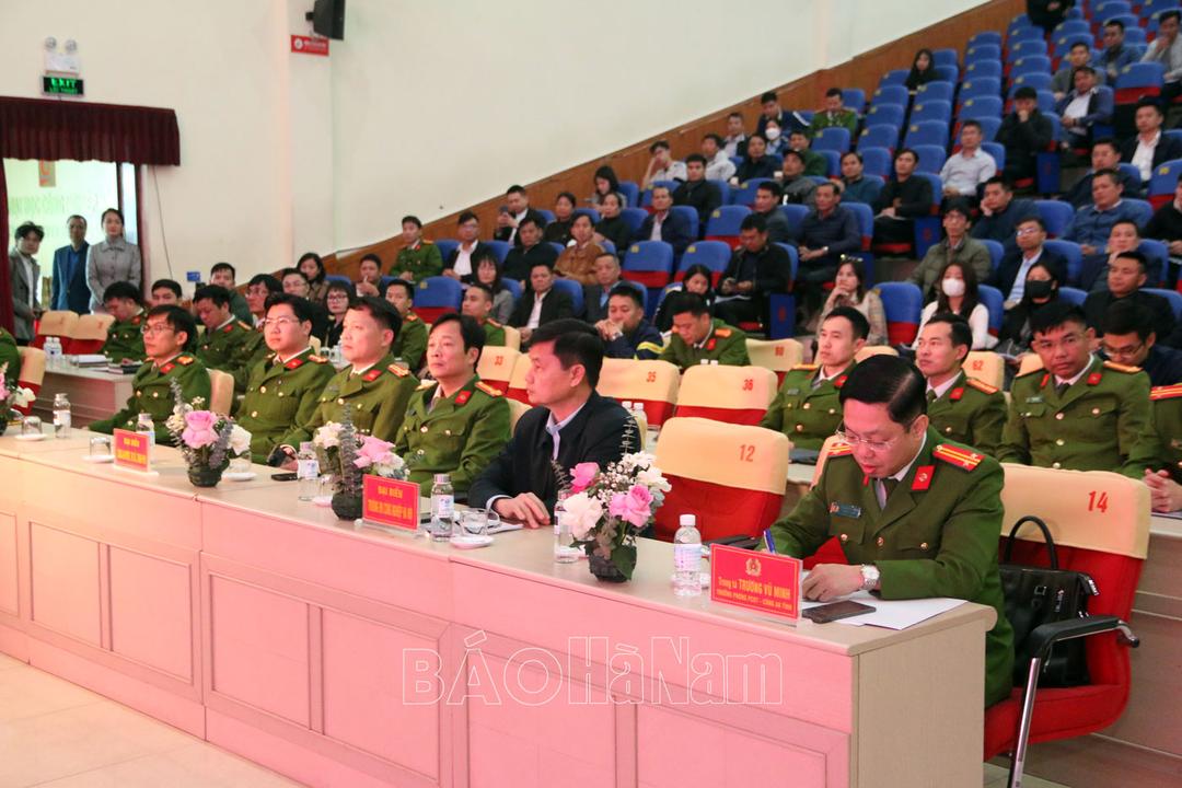 Tuyên truyền, trải nghiệm các sản phẩm PCCC và CNCH