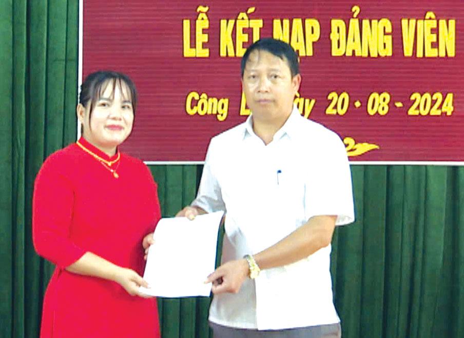 Đảng bộ xã Công Lý chú trọng công tác phát triển đảng viên mới