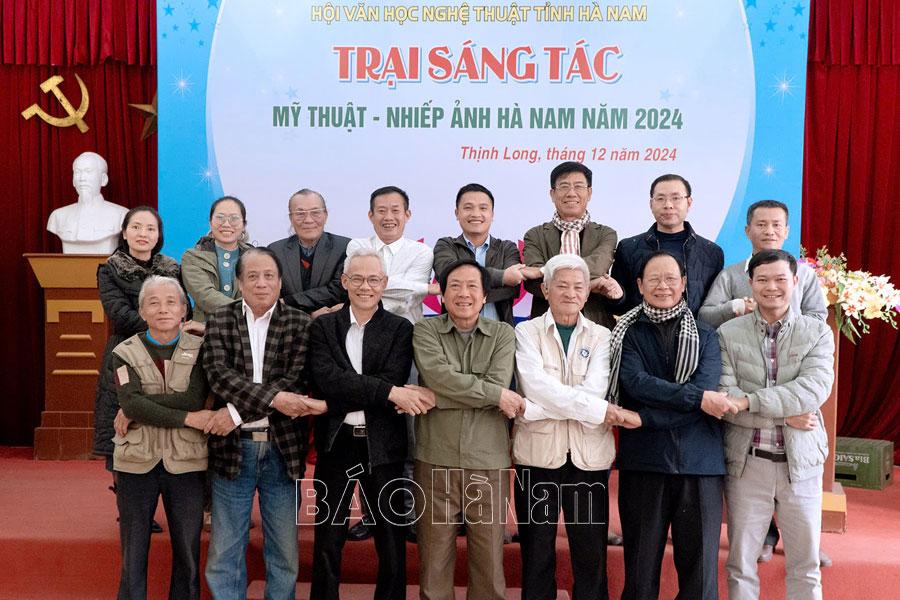 Bế mạc Trại sáng tác Mỹ thuật - Nhiếp ảnh Hà Nam năm 2024