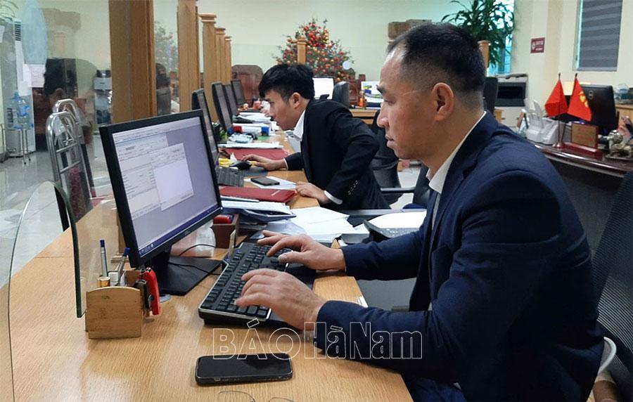 Các tổ chức tín dụng tập trung cho vay tiêu dùng dịp Tết Nguyên đán