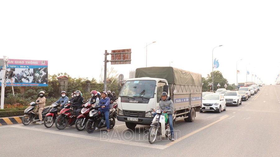 Phủ Lý xử phạt 74 trường hợp vi phạm sau 5 ngày đầu triển khai Nghị định 168