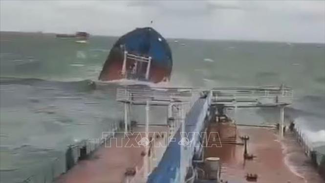 Tổng thống Nga quan ngại tác động môi trường do tràn dầu ở Biển Đen