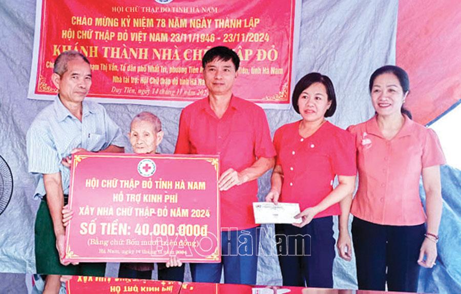 Niềm vui từ những ngôi “Nhà Chữ thập đỏ”