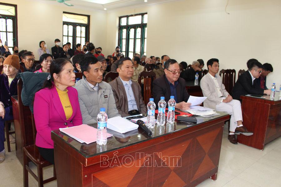 Trao tặng gần 100 suất quà Tết cho hội viên Hội Người mù huyện Bình Lục