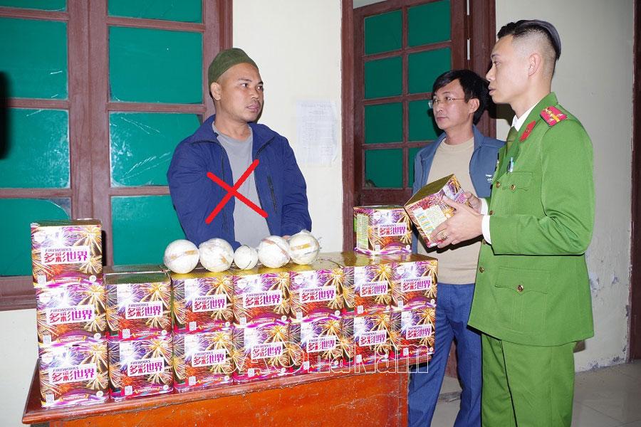 Công an xã Thanh Nguyên, huyện Thanh Liêm: Bắt đối tượng buôn bán trái phép 46,3 kg pháo nổ