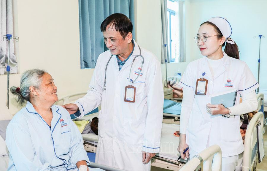 Chuyện y, bác sỹ trực Tết