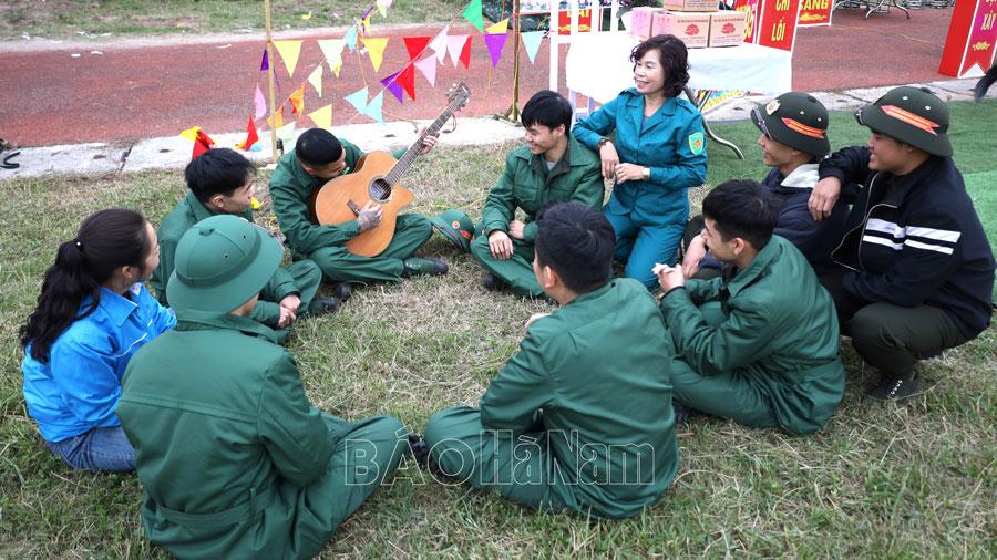 Thanh niên Lý Nhân sẵn sàng lên đường nhập ngũ