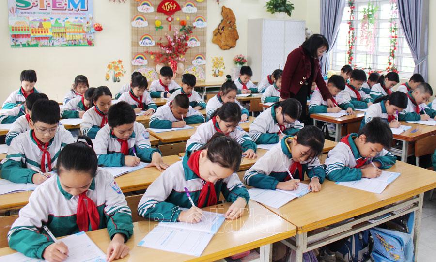 Học và làm theo Bác ở Trường Tiểu học B thị trấn Bình Mỹ