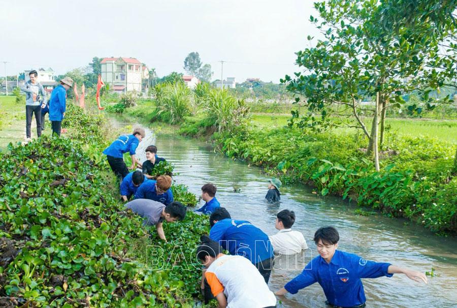 Thanh Liêm duy trì, nâng cao chất lượng tiêu chí môi trường
