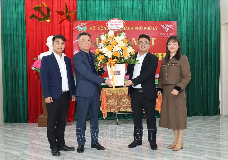 Ra mắt HTX Sản xuất và thương mại Avigreen