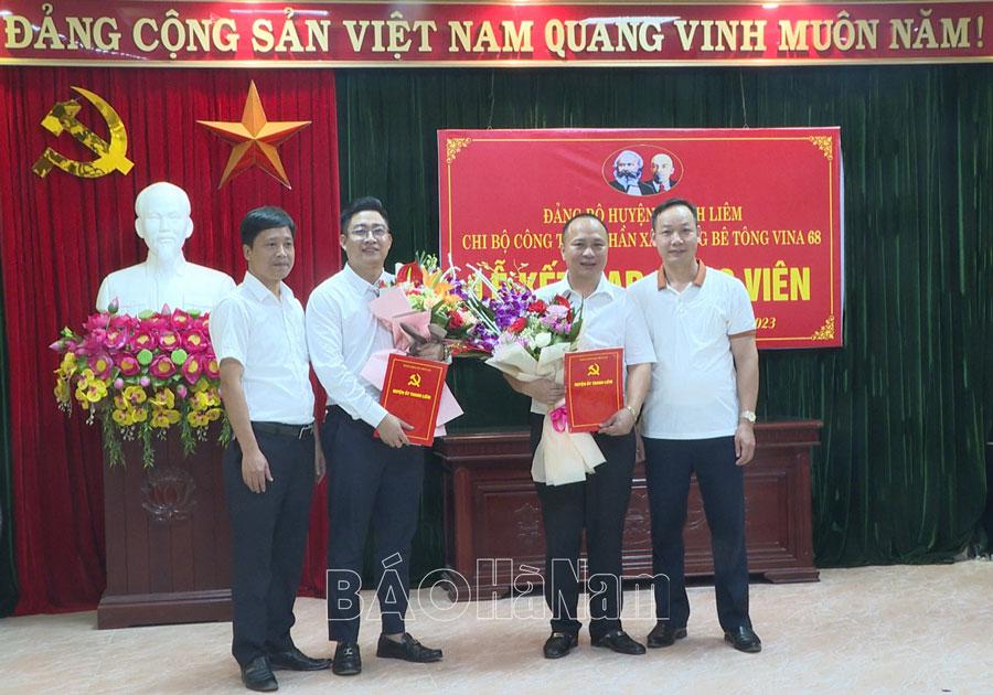 Phát triển đảng viên trong doanh nghiệp ở Thanh Liêm