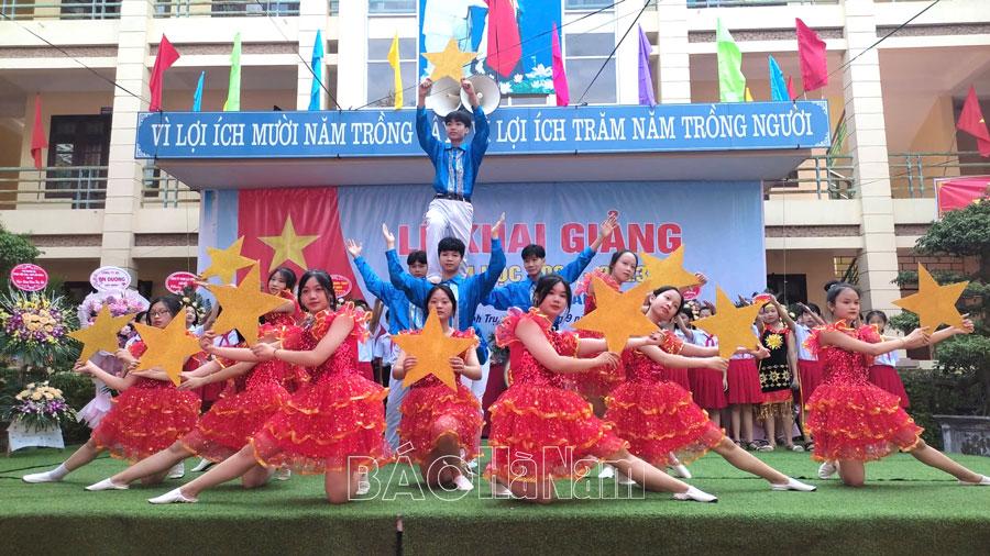 Ngành Giáo dục Lý Nhân đẩy mạnh phong trào văn hóa, văn nghệ