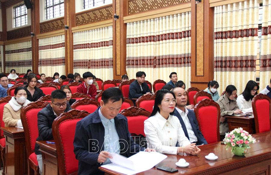 Kim Bảng bồi dưỡng nhận thức về Đảng cho quần chúng ưu tú