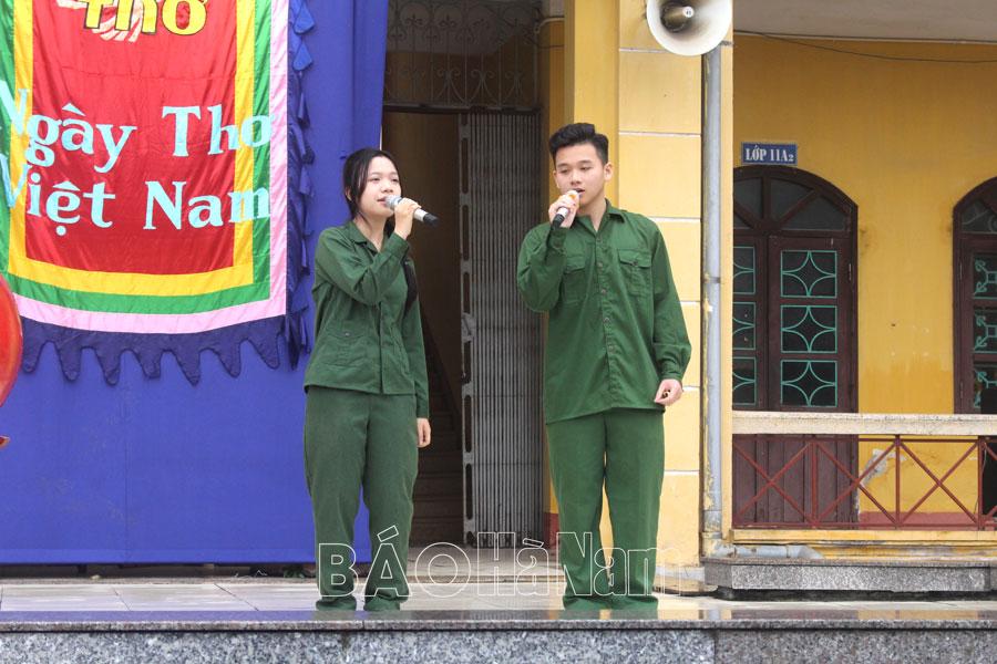 Lan tỏa tình yêu thơ