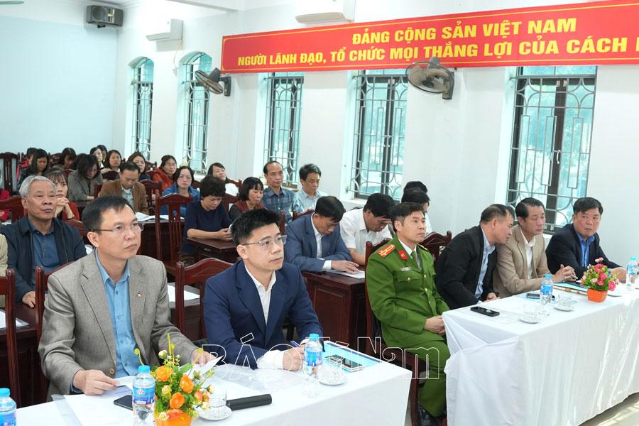 Mít tinh hưởng ứng Ngày thế giới phòng, chống lao