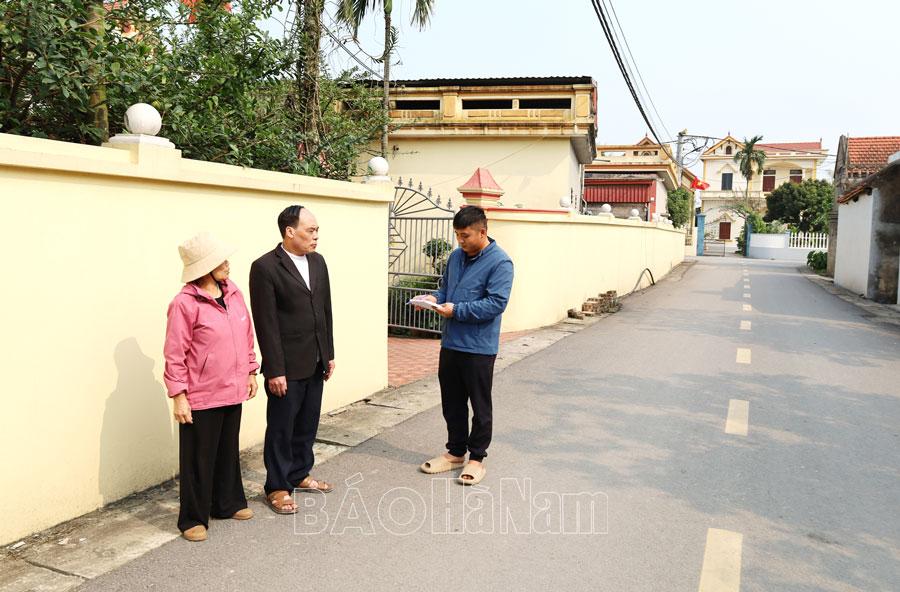 Phong trào hiến đất làm đường ở thôn Từ Đài