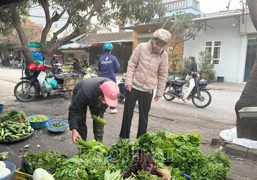 Rau xanh tăng giá, ảnh hưởng đời sống của người dân