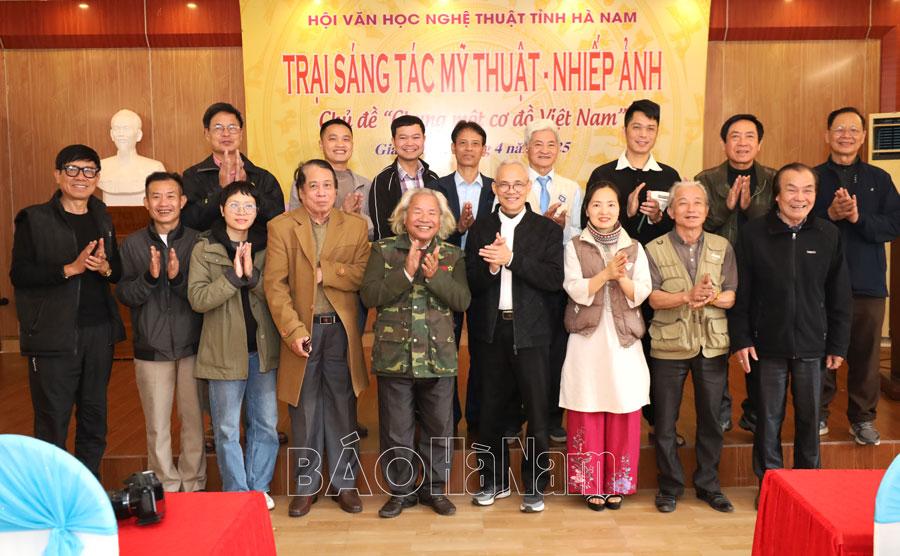 Khai mạc Trại sáng tác mỹ thuật, nhiếp ảnh Hà Nam năm 2025
