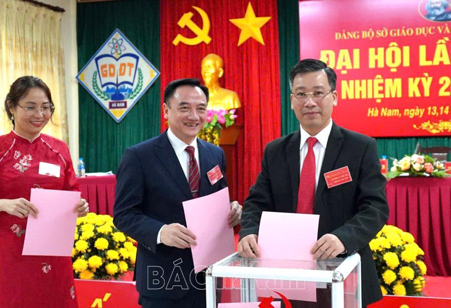 Đảng ủy UBND tỉnh tập trung hoàn thành công tác tổ chức đại hội cấp cơ sở