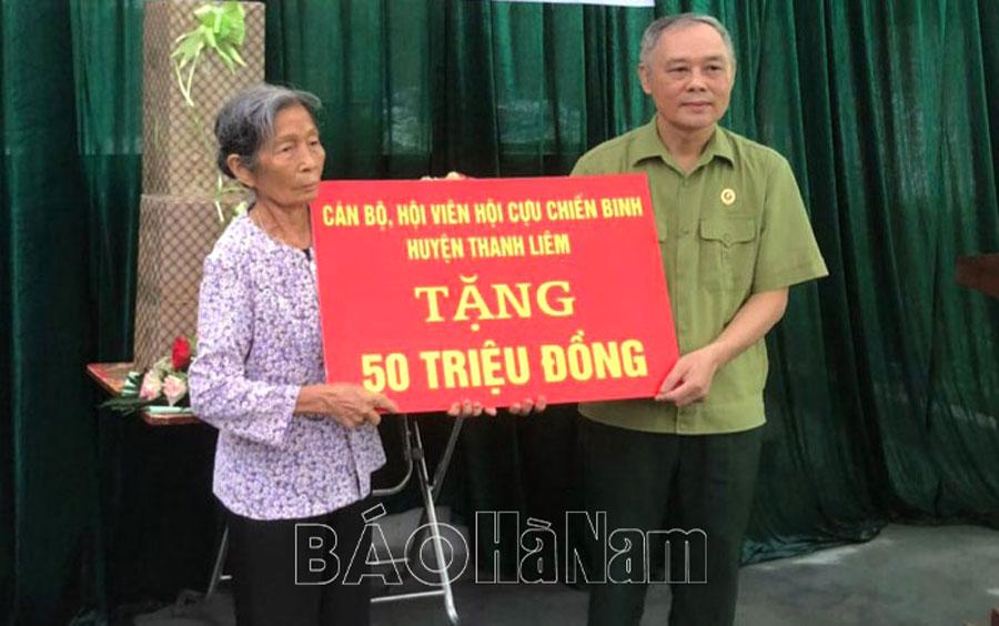 Hội CCB Thanh Liêm đẩy mạnh phong trào xóa nhà tạm cho hội viên