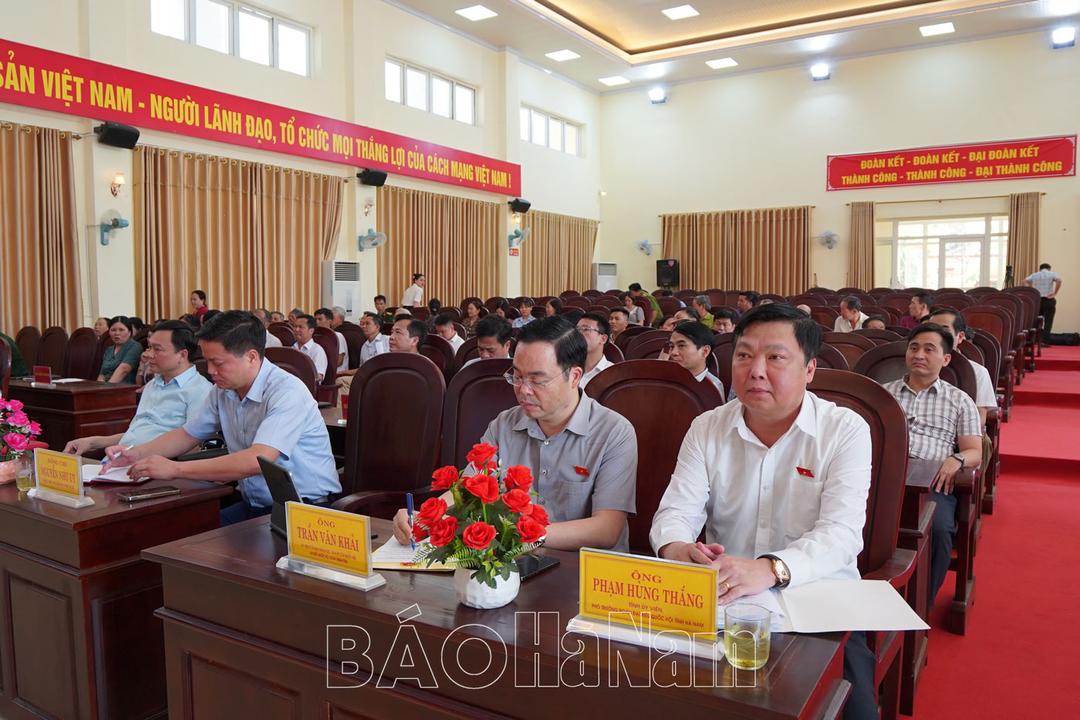 Đoàn đại biểu Quốc hội tỉnh tiếp xúc cử tri tại phường Duy Minh